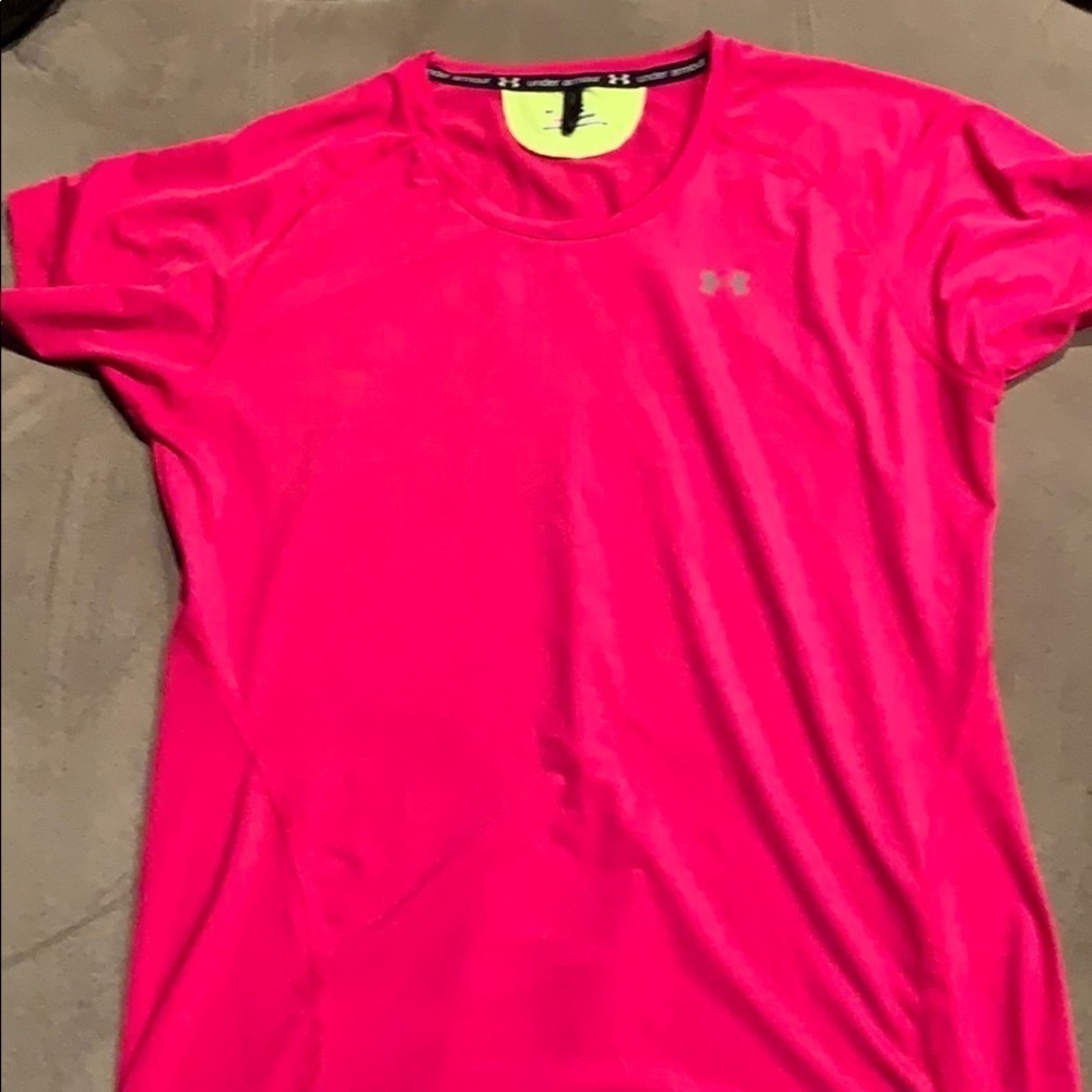 Pink Under Armour HeatGear tshirt